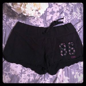 PINK Victoria’s Secret black sweat shorts Medium
